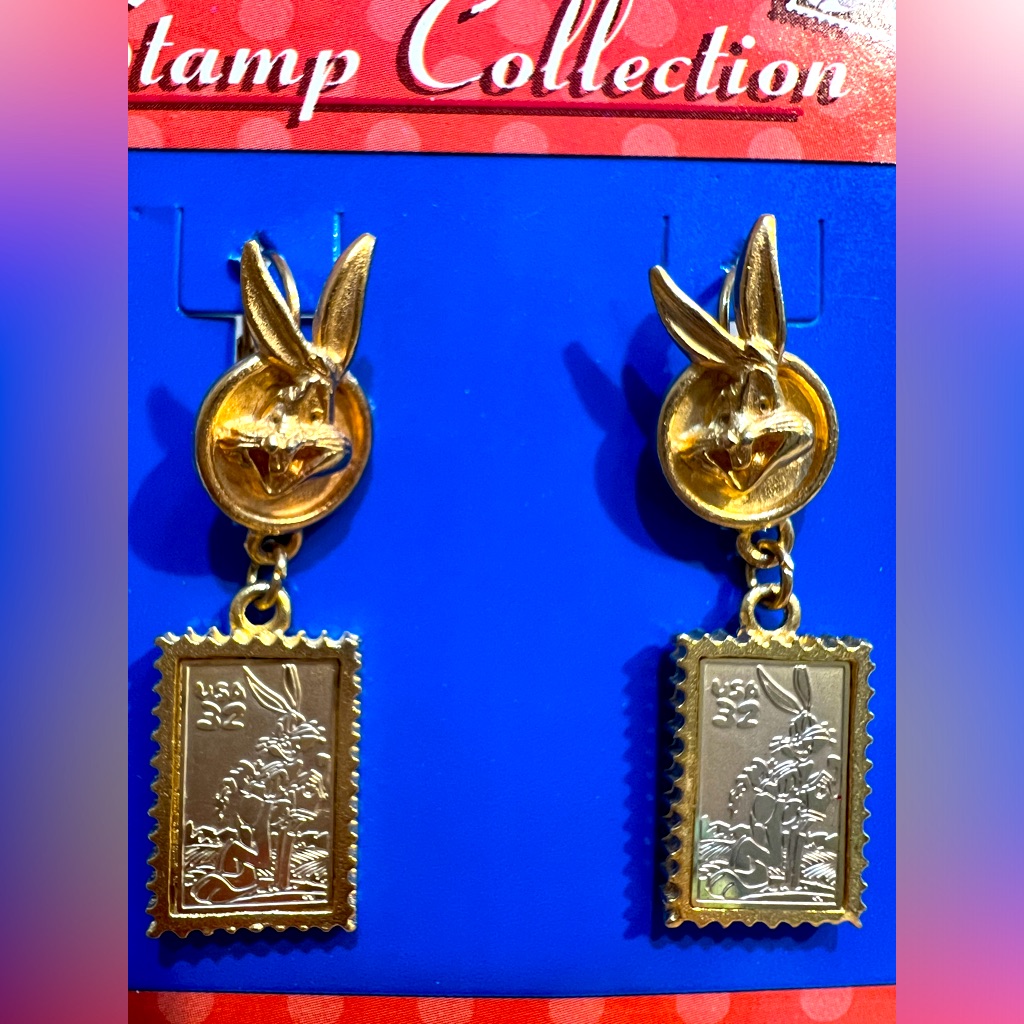 Vintage Looney Tunes Stamp Collection Bugs Bunny Gold Tone Drop Earrings